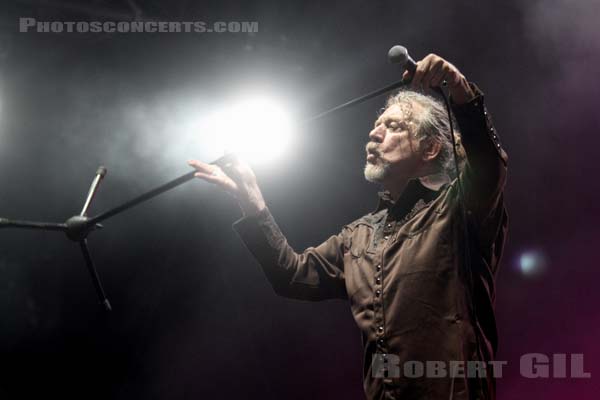 ROBERT PLANT AND THE SENSATIONAL SPACE SHIFTERS - 2014-07-06 - BELFORT - Presqu'ile du Malsaucy - Robert Anthony Plant